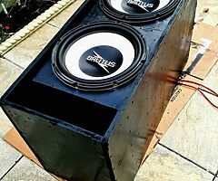 Twin 15" hifonics brutus subs 