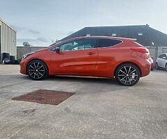 2013 KIA C'EED// 1.4 CRDI// NEW NCT //  TANGO ORANGE - Image 5/10