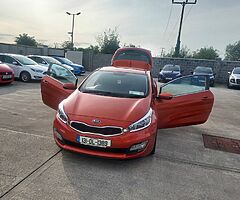 2013 KIA C'EED// 1.4 CRDI// NEW NCT //  TANGO ORANGE - Image 7/10