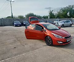 2013 KIA C'EED// 1.4 CRDI// NEW NCT //  TANGO ORANGE - Image 8/10