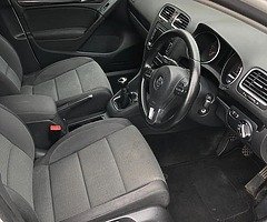VW Golf R Line - Image 5/6