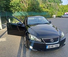 Lexus is220d