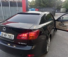 Lexus is220d - Image 4/10