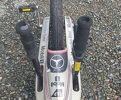 F1 GREEN MACHINE - Image 5/10