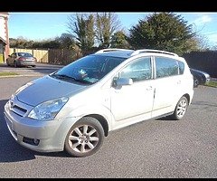 Toyota Corolla Verso 07