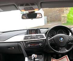 2012 BMW Series 3 - Image 7/10