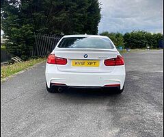 2012 BMW Series 3 - Image 4/8