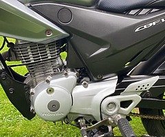 Honda cbf125 2009 - Image 6/9