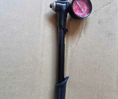 Rockshox sid world cup carbon 26 inch 80mm travel very light !! - Image 5/6