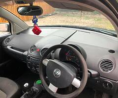 2006 Volkswagen Beetle - Image 6/6