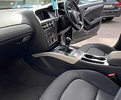 Audi A4 2011 - Image 5/9