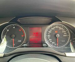 Audi A4 2011 - Image 7/9