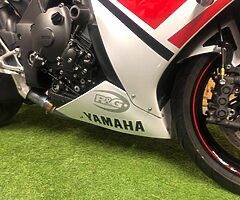 2011 Yamaha YZF-R - Image 8/10