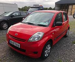 Daihatsu sirion manual