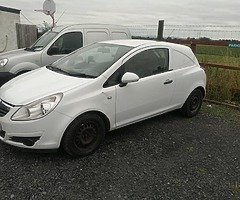 08 Opel corsa van
