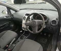 08 Opel corsa van
