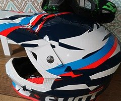 Motocross helmet