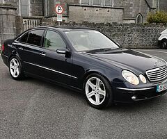 Mercedes benz e - Image 5/10