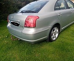 Toyota avensis 1.8 t3x petrol vvti 2006 only 1 owner nctd and taxed clean car inside and outside