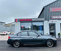 2015 BMW Series 3 - Image 4/10