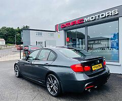 2015 BMW Series 3 - Image 5/10