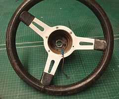 Classic beetle steering wheel and boss - Image 3/3