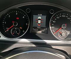 Volkswagen Passat R Line 1.6 Diesel - Image 7/8