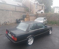 Bmw e30  1988
316 coupe - Image 4/10