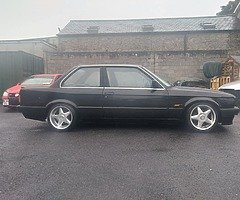 Bmw e30  1988
316 coupe - Image 7/10