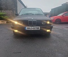 Bmw e30  1988
316 coupe - Image 8/10
