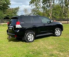 Toyota Land Cruiser - Image 6/8
