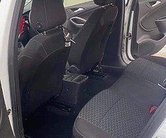 Opel Astra - Image 7/9
