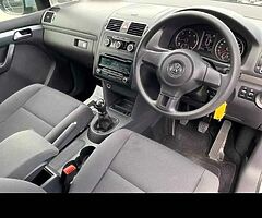 Vw touran 7 seats 1.6 diesel Bluemotion technology
81 k miles
Manual
1 owner - Image 8/10
