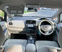Electric Nissan Leaf - Image 9/9