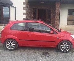 Ford Fiesta 06 next out one week tax for two months needs a bit or work for test nothing Major do - Image 4/4