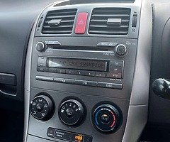 Toyota auris - Image 7/9