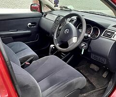 Automatic Nissan Tiida,