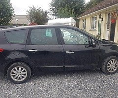 Renault megan grand scenic - Image 3/4