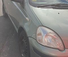 Toyota yaris 2005 - Image 3/8