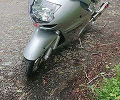 2004 Honda CBR - Image 5/10