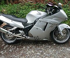 2004 Honda CBR - Image 6/10