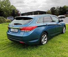 Hyundai i40 diesel manual