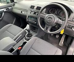 Vw touran 7 seats 1.6 diesel Bluemotion technology
1 owner 81 k miles
Manual - Image 10/10