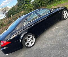 2010 Mercedes-Benz CLS - Image 5/10