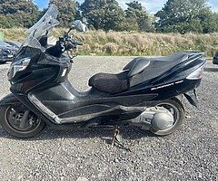 Suzukis - Image 4/10