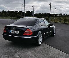 Mercedes benz - Image 7/10