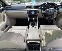 Skoda Superb 2016 - Image 9/9