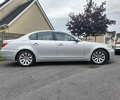 09 BMW 520D