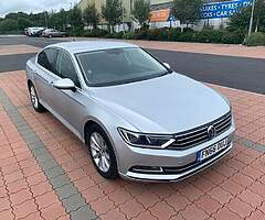 2016 volkswagon passat - Image 4/7