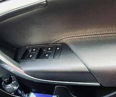 Opel Insignia 2.0 CDTi 2011